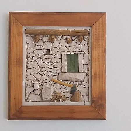 Apartment Mandic 奥米什 外观 照片