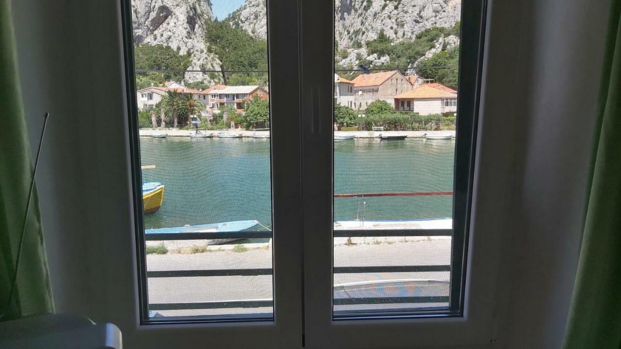 Apartment Mandic 奥米什 外观 照片