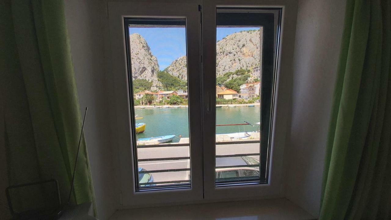 Apartment Mandic 奥米什 外观 照片